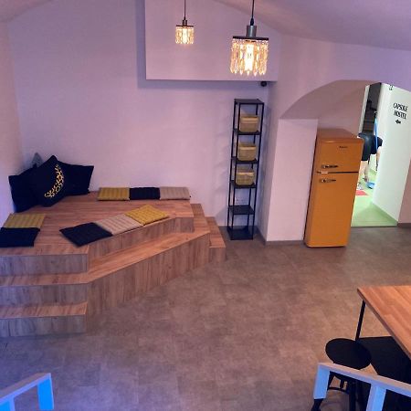 Capsule Hostel Erbenova Praga Zewnętrze zdjęcie